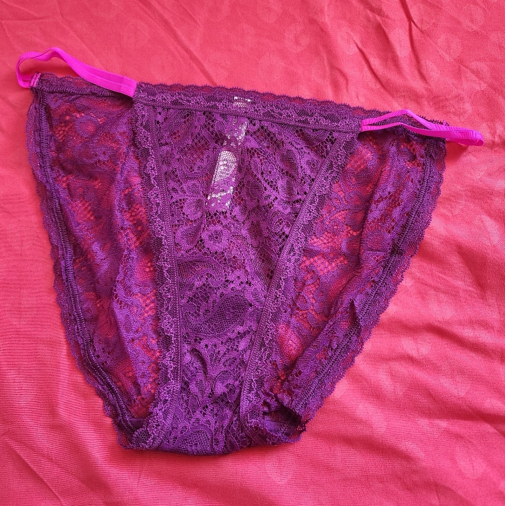 Victoria Secret Lace Bikini set size Medium NIP - Picture 5 of 8